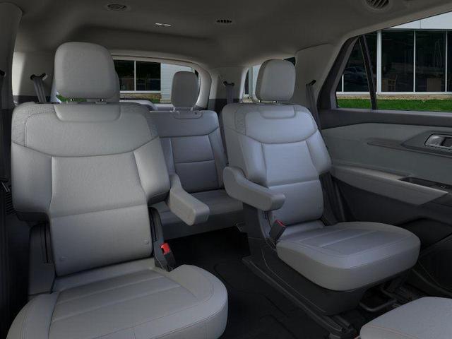 Photo of 2025 Agate Black Metallic Ford Explorer