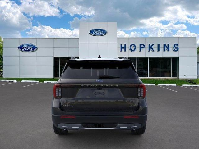 Photo of 2025 Agate Black Metallic Ford Explorer