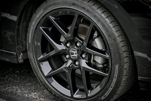 Photo of 2024 Black Honda Civic