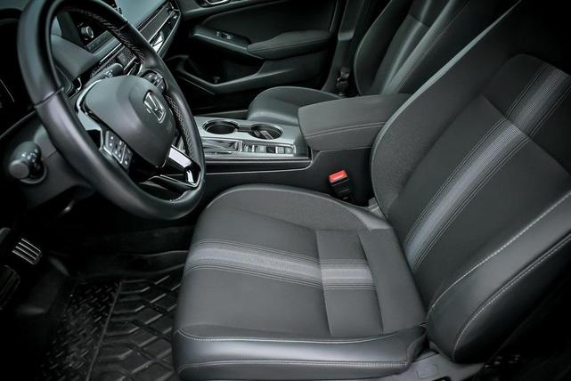 Photo of 2024 Black Honda Civic