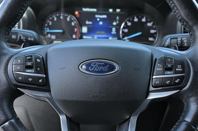 Photo of 2020 Black Ford Explorer