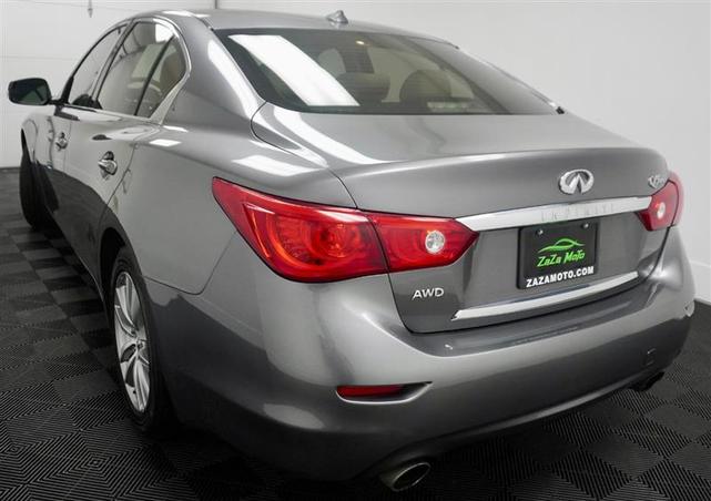 Photo of 2015 Liquid Platinum INFINITI Q50