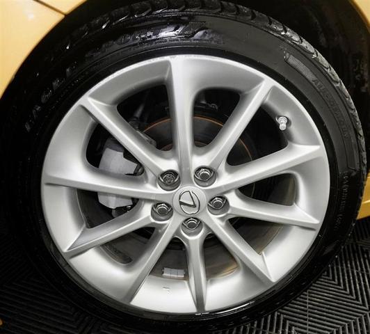 Photo of 2011 Daybreak Yellow Mica Lexus CT 200h