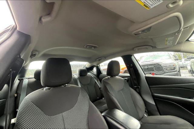 Photo of 2015 Bright White Clearcoat Dodge Dart