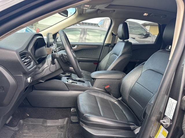 Photo of 2020 Magnetic Ford Escape