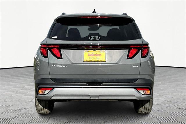 Photo of 2025 Hampton Gray Hyundai TUCSON