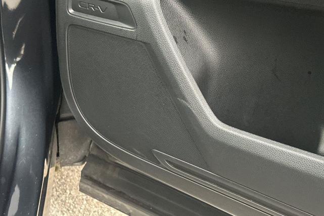 Photo of 2024 Gray Metallic Honda CR-V Hybrid