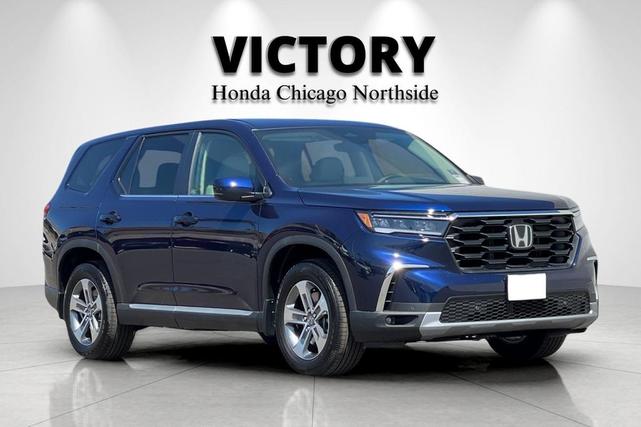 Photo of 2025 Obsidian Honda Pilot