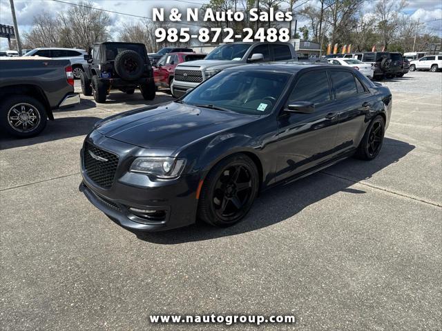 2019 Chrysler 300