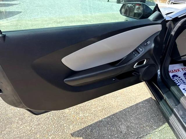 Photo of 2015 Gray Chevrolet Camaro