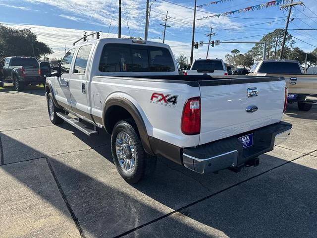 Photo of 2015 White Ford F-250