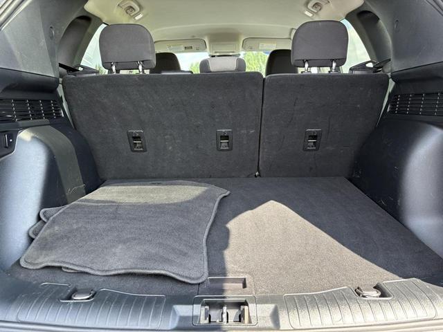 Photo of 2021 Silver Metallic Ford Escape