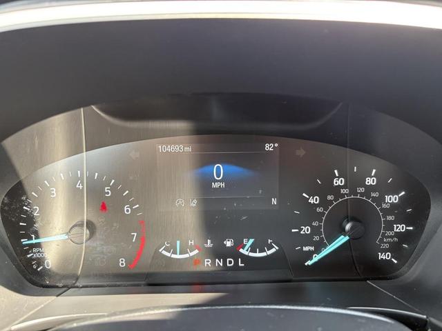 Photo of 2021 Silver Metallic Ford Escape
