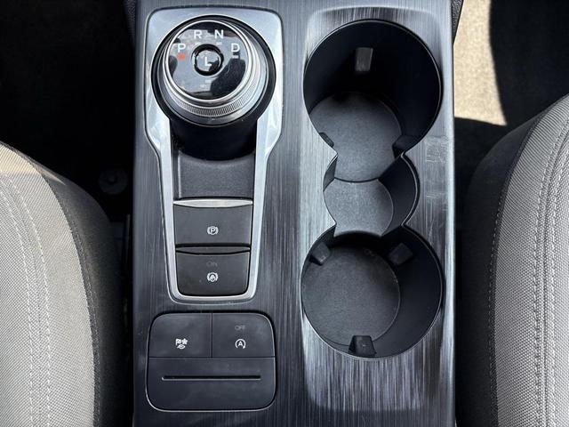 Photo of 2021 Silver Metallic Ford Escape