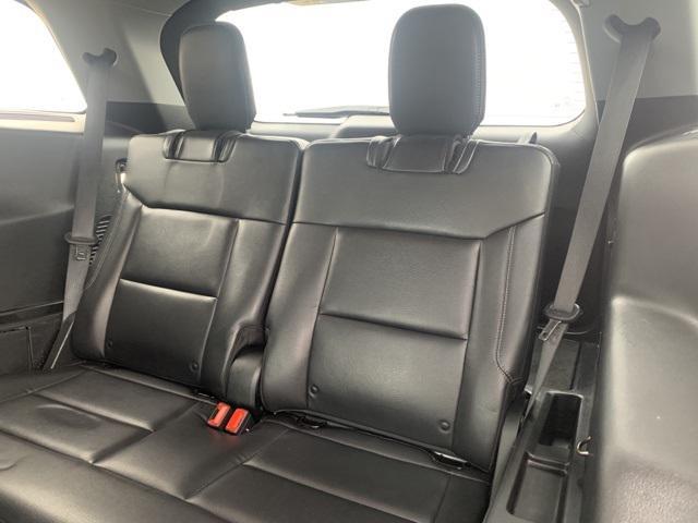 Photo of 2021 Atlas Blue Metallic Ford Explorer