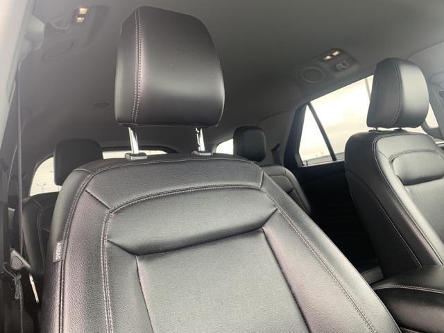 Photo of 2021 Atlas Blue Metallic Ford Explorer