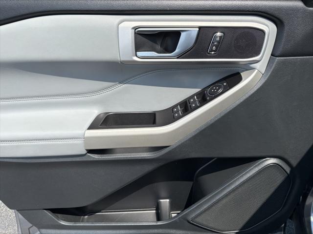 Photo of 2021 Gray Ford Explorer