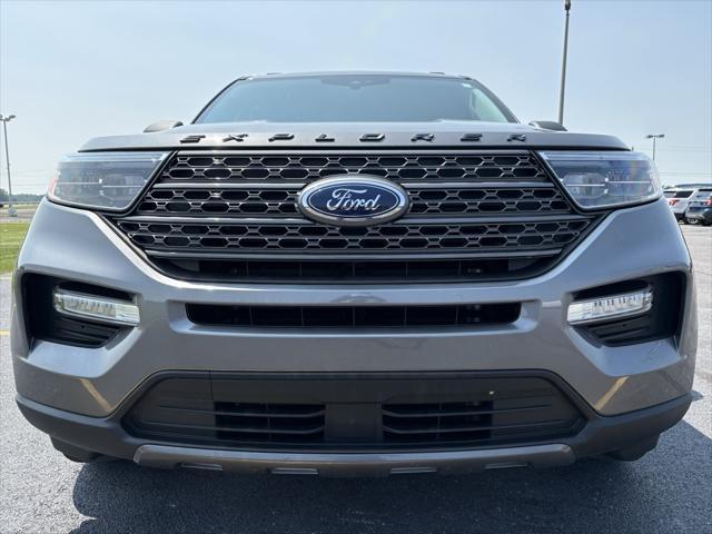 Photo of 2021 Gray Ford Explorer