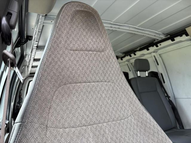 Photo of 2017 Summit White Chevrolet Express 3500