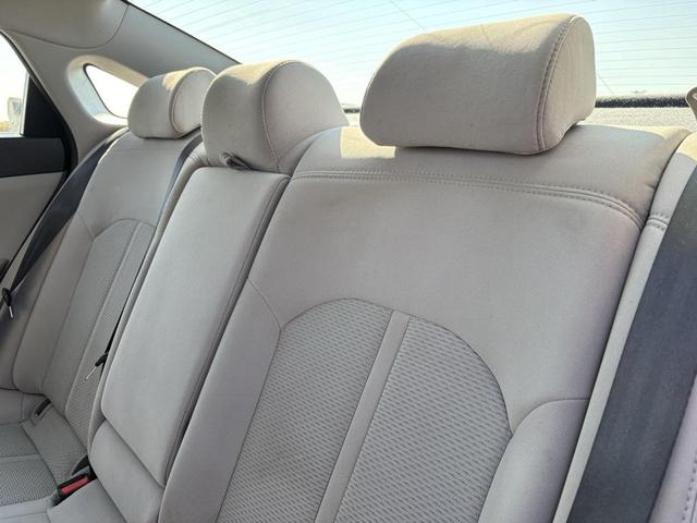 Photo of 2016 Shale Gray Metallic Hyundai SONATA