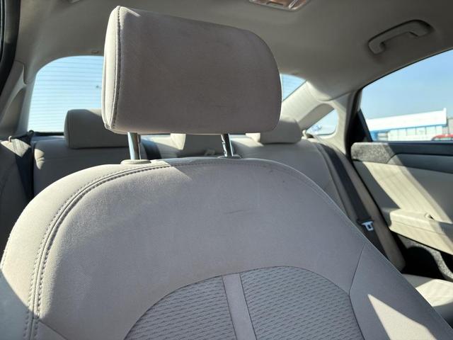 Photo of 2016 Shale Gray Metallic Hyundai SONATA