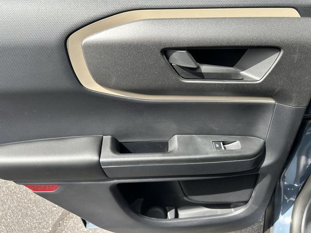 Photo of 2025 Azure / Gray Ford Bronco Sport