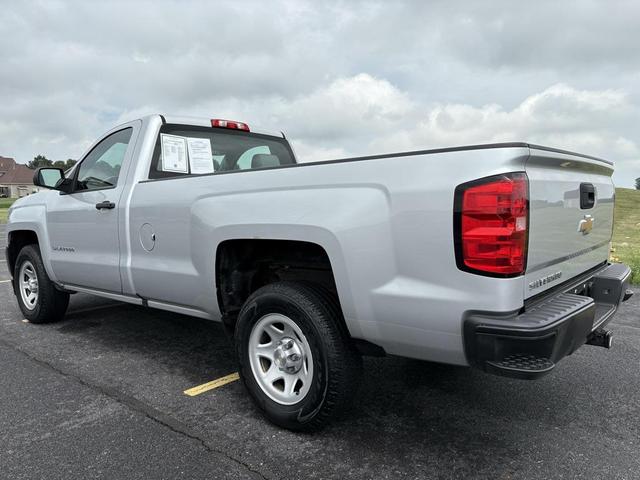 Photo of 2017 Silver Ice Metallic Chevrolet Silverado 1500