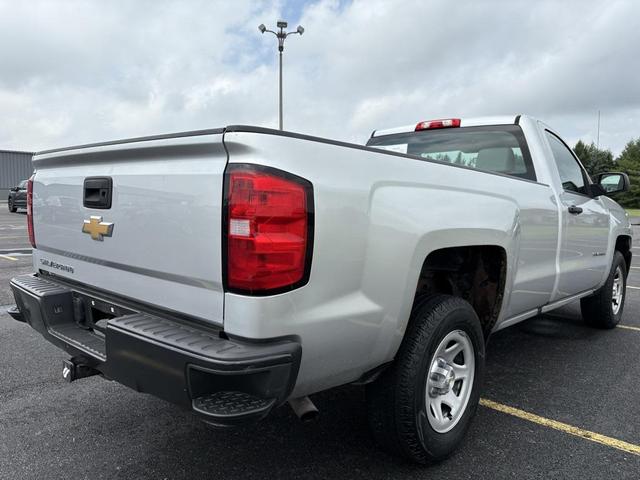 Photo of 2017 Silver Ice Metallic Chevrolet Silverado 1500