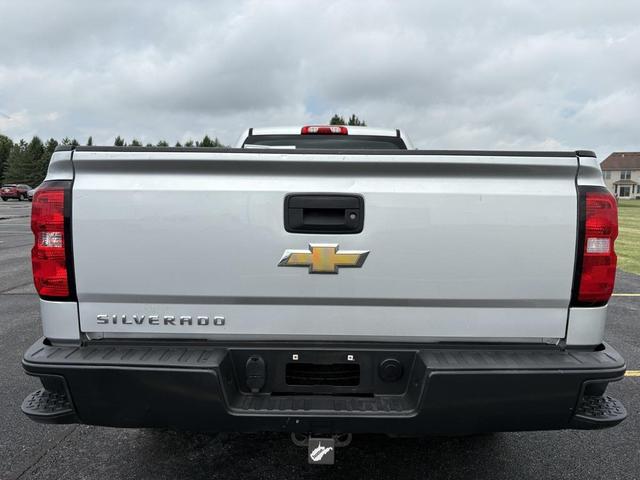 Photo of 2017 Silver Ice Metallic Chevrolet Silverado 1500