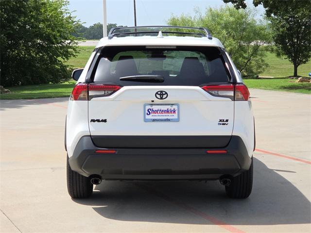Photo of 2025 Ice Cap Toyota RAV4 Hybrid
