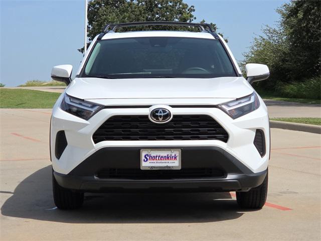 Photo of 2025 Ice Cap Toyota RAV4 Hybrid