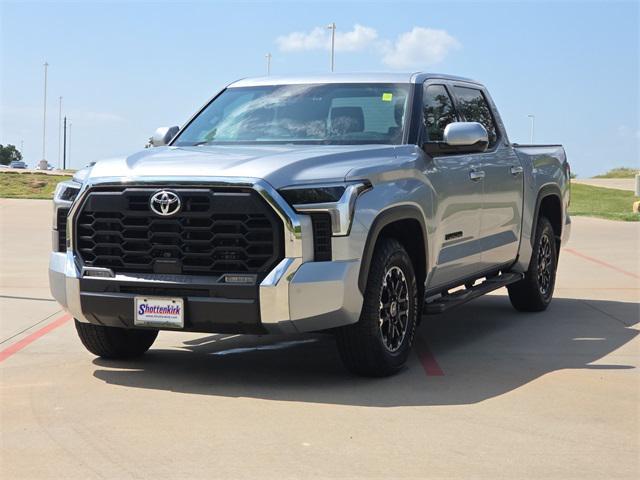 Photo of 2022 Celestial Silver Metallic Toyota Tundra