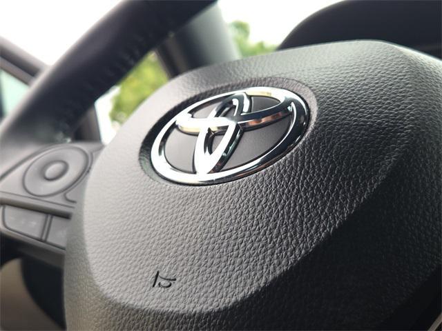 Photo of 2025 Black Toyota Corolla
