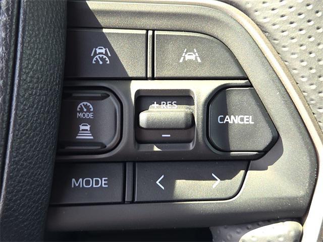 Photo of 2025 Wind Chill Pearl Toyota 4Runner
