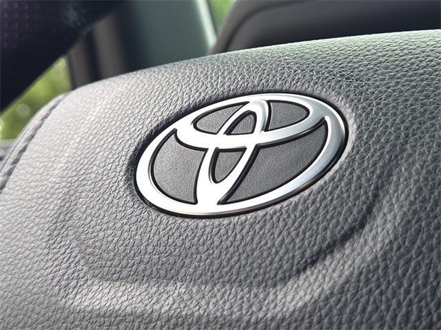 Photo of 2025 Ice Cap Toyota Tacoma