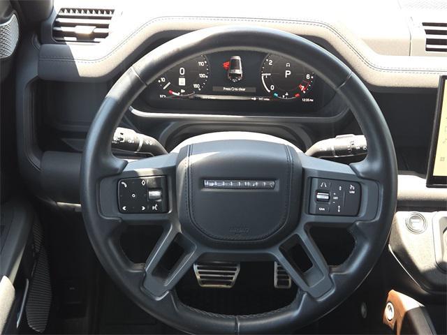 Photo of 2023 Silicon Silver Premium Metallic Land Rover Defender