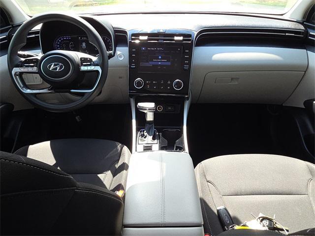 Photo of 2022 Shimmering Silver Hyundai TUCSON
