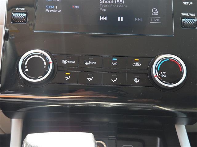 Photo of 2022 Shimmering Silver Hyundai TUCSON