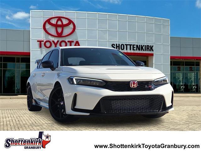 Photo of 2025 Championship White Honda Civic Type R