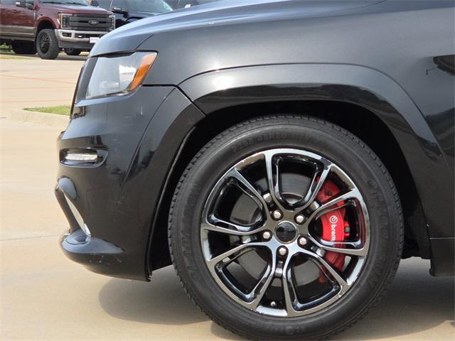 Photo of 2013 Brilliant Black Crystal Pearlcoat Jeep Grand Cherokee