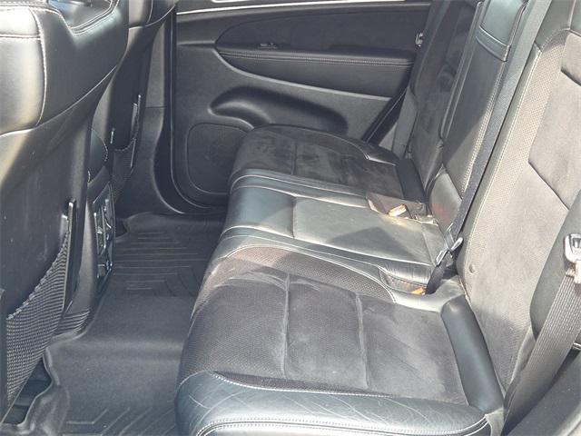 Photo of 2013 Brilliant Black Crystal Pearlcoat Jeep Grand Cherokee