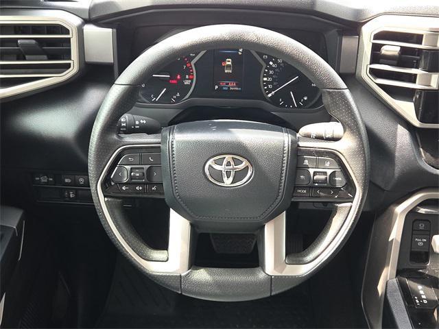 Photo of 2022 White Toyota Tundra