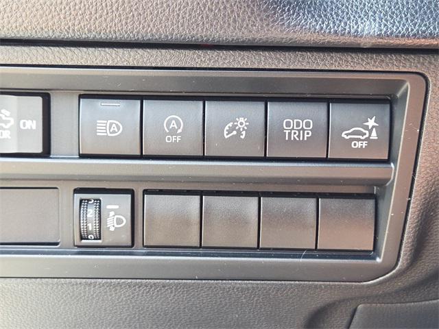 Photo of 2022 White Toyota Tundra
