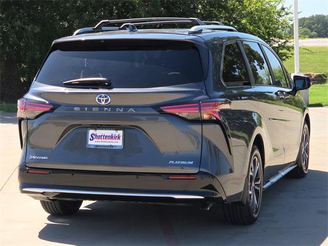 Photo of 2025 Magnetic Gray Metallic Toyota Sienna