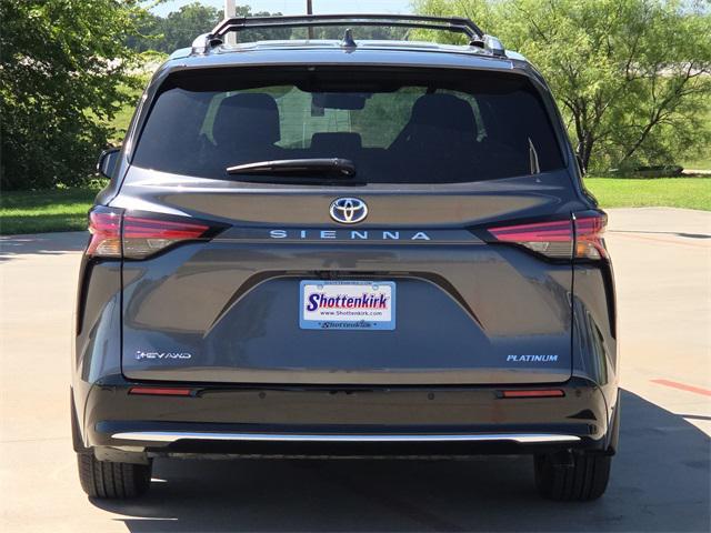 Photo of 2025 Magnetic Gray Metallic Toyota Sienna