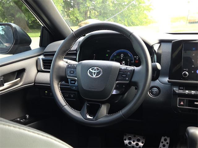 Photo of 2025 Black Toyota Camry