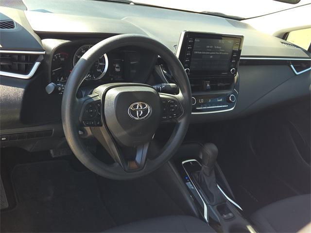 Photo of 2021 White Toyota Corolla