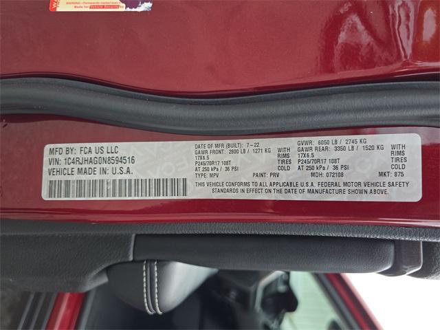 Photo of 2022 Velvet Red Pearlcoat Jeep Grand Cherokee