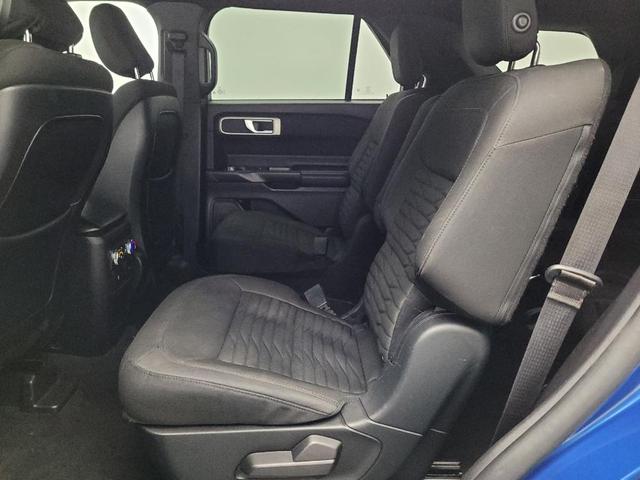 Photo of 2020 Atlas Blue Metallic Ford Explorer