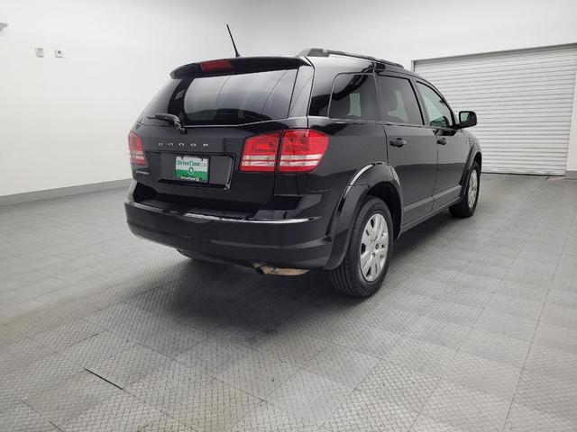 Photo of 2018 Pitch Black Clearcoat Dodge Journey